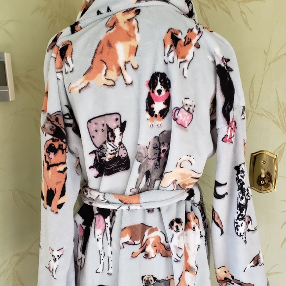 VERA BRADLEY WOMEN'S ROBE DOG SHOW MOTIF:NWT LARGE/EXTRA LARGE - Picture 11 of 16